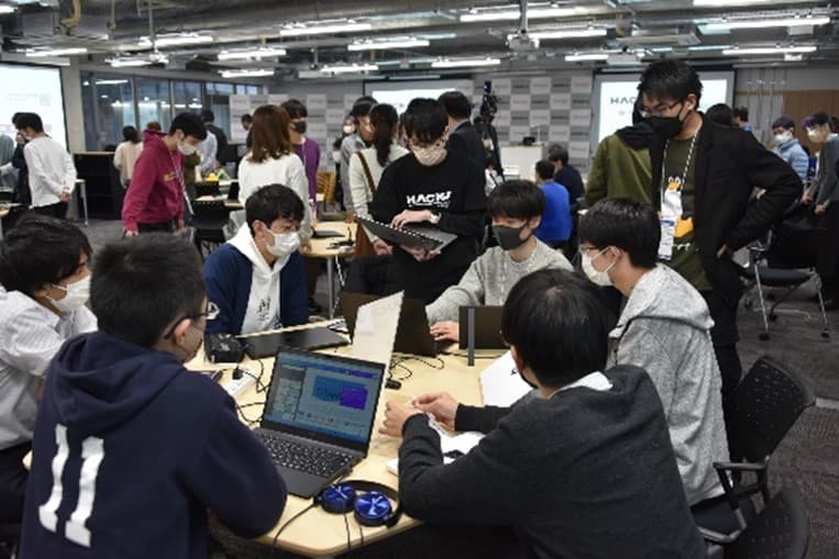 【名城大学】LINEヤフー株式会社と名城⼤学が共同実施 12/16「Hack U名城⼤学2023」最終発表会