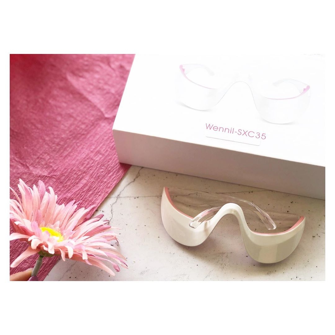 Wennil SXC35 目元美顔器 Amazon.co.jp: Wennil ウェニル SXC35 目元美容クリーム付き