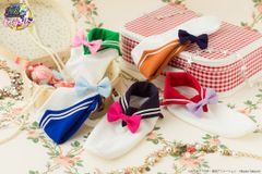 「美少女戦士セーラームーン」5戦士のポップなセーラー服風『靴下』が登場！