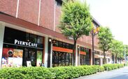 西武新宿駅高架下の商業施設『Brick St.』新たに2店舗が加わり6月17日グランドオープン