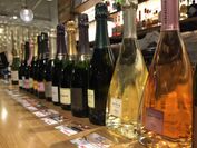 世界のシャンパン・スパークリングワイン100種類が集結！首都圏・関西・福岡エリア約1,350店の飲食店が参加する、『泡』を楽しむ街フェス7月1日～8月31日開催