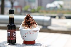 ショコラ味の醤油！？かき氷にかけて食べる醤油がAmazon.co.jpで先行発売！