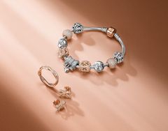 ローズカラーの色合いが魅力の「PANDORA Rose Collection」が新登場