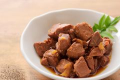 10月10日はマグロの日！三重県尾鷲の老舗まぐろ問屋がJALファーストクラス機内食に採用された『極上まぐろの角煮』を自社ネットショップで取扱開始