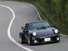 RR最後の空冷ポルシェ911ターボ・964型のレンタル開始　～珠玉のキング・オブ・スポーツカーを、日本屈指のワインディングを誇る箱根・伊豆で楽しむ～