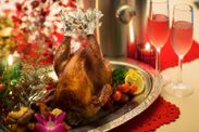 岩手地鶏のローストチキンを堪能できるクリスマスプラン販売　北欧の空間が広がる岩手県・西和賀の「山人-yamado」