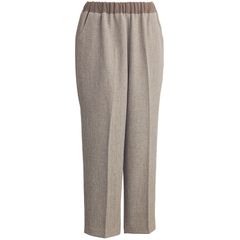 シニアのトイレ・更衣室での脱ぎ着をサポートする「おしりスルッとパンツ」12月6日に本格販売開始