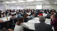 『実践！認知症ケア研修会2017』を大阪・横浜・福岡で開催　介護者側都合のケアはNG、現場の課題を講師が解説