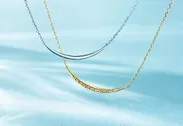 K18WG・YG／Diamond　Necklace各46,000円＋Tax　数量限定／スペシャルパッケージ付き