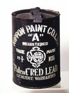 現存する創業初期から昭和初期まで使用していた当社塗料缶