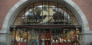パリ、マレ地区のリヨン駅近くにあるCecile ＆ Jeanneのショップ