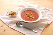 トマトベースのスープには“オニオンクミン”！