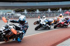 異種二輪競技混走のバイクレースイベント「オーバルスーパーバトル」が12月13日(日)、川口オートで開催！チュートリアルの福田さんも参戦決定！