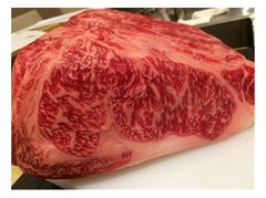天然記念物の『見島牛』が入荷！年間数頭しか出回らない“幻の和牛”　銀座の本格日本料理「小熊」にて2月1日(月)から提供