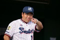 東京ヤクルトスワローズ真中監督の連載がアルファポリスビジネスでスタート！　真中監督がビジネスにも通じる『戦略』の秘密を明かす！「真中流マネジメント」が連載開始！