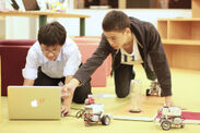 ロボットプログラミングで、子どもがチームビルディングを学ぶ！IT×ものづくり教室「Qremo」、「ゴールデンウィークイベント2016」を開催