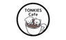 ぬいぐるみと繋がるトンキーズカフェのロゴ