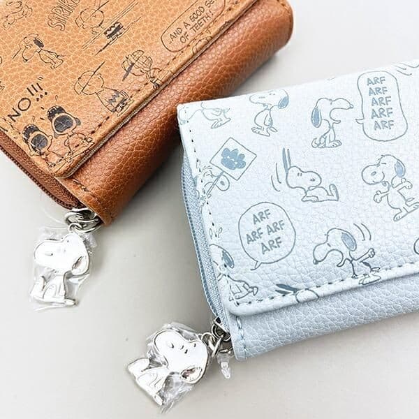 小さくても超優秀！スヌーピーの型押しがキュートな三つ折財布は大人女子の新定番