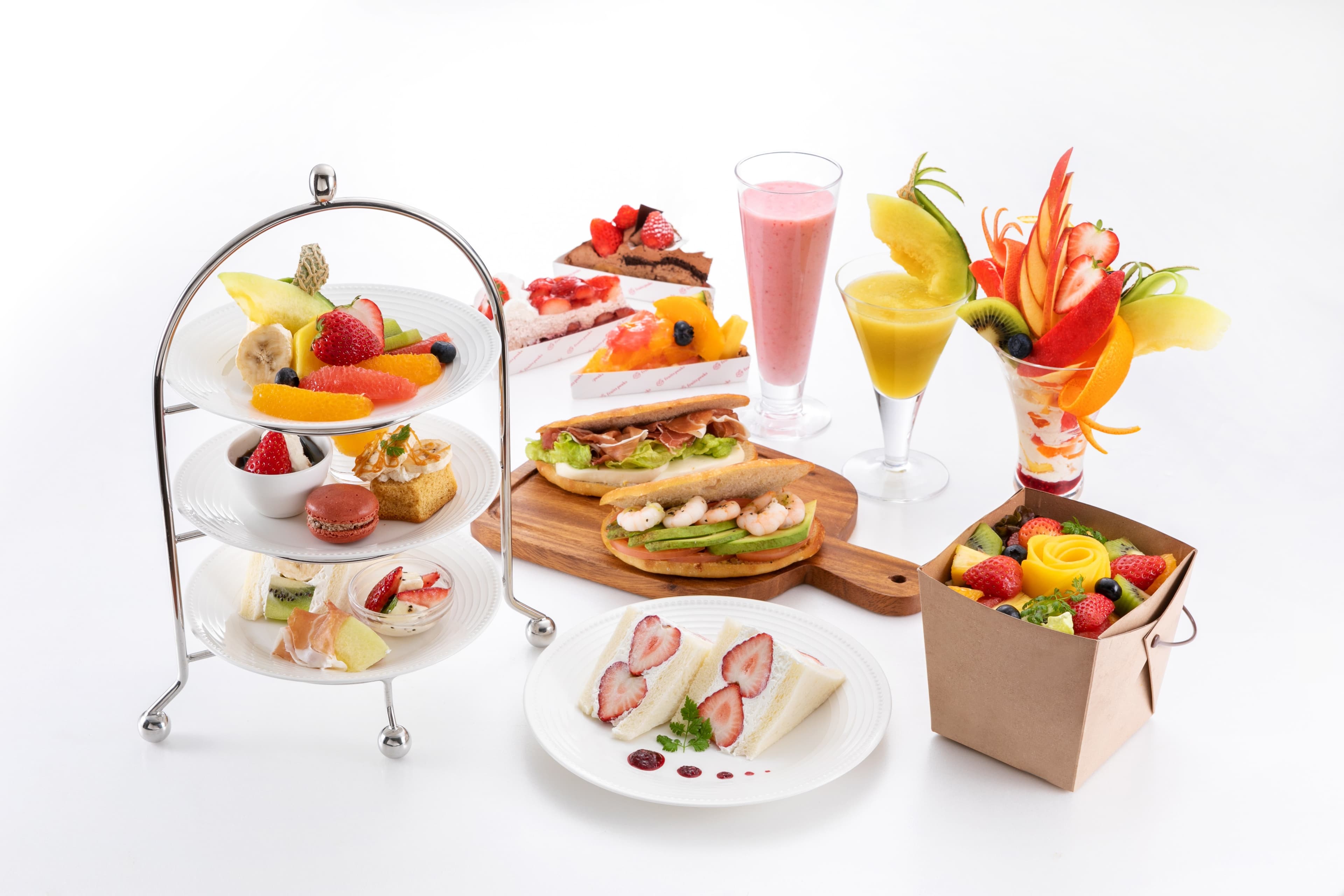 ≪フルーツピークス≫「横浜ポルタ」に3月10日(金)OPEN！ テイクアウトもイートインも充実のフルーツタルト＆カフェ