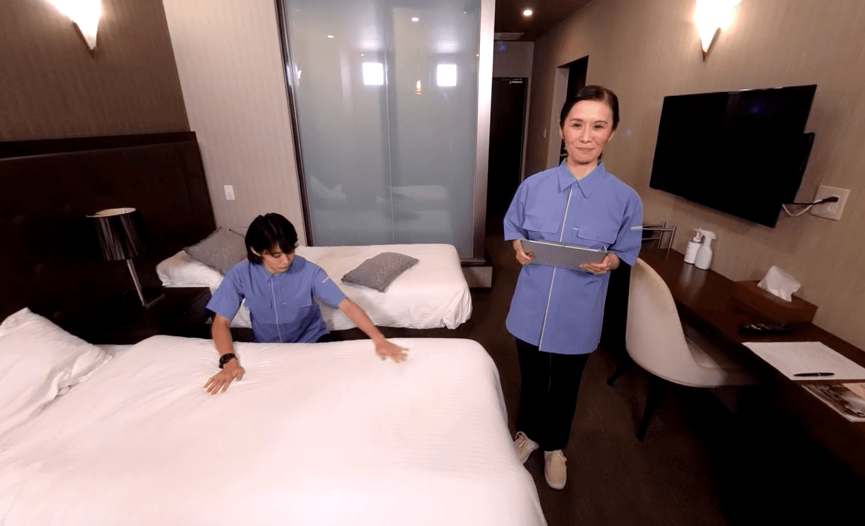emouのお仕事体験VRに「ホテルの清掃員」が新登場！先行無料レンタルキャンペーンを開始！