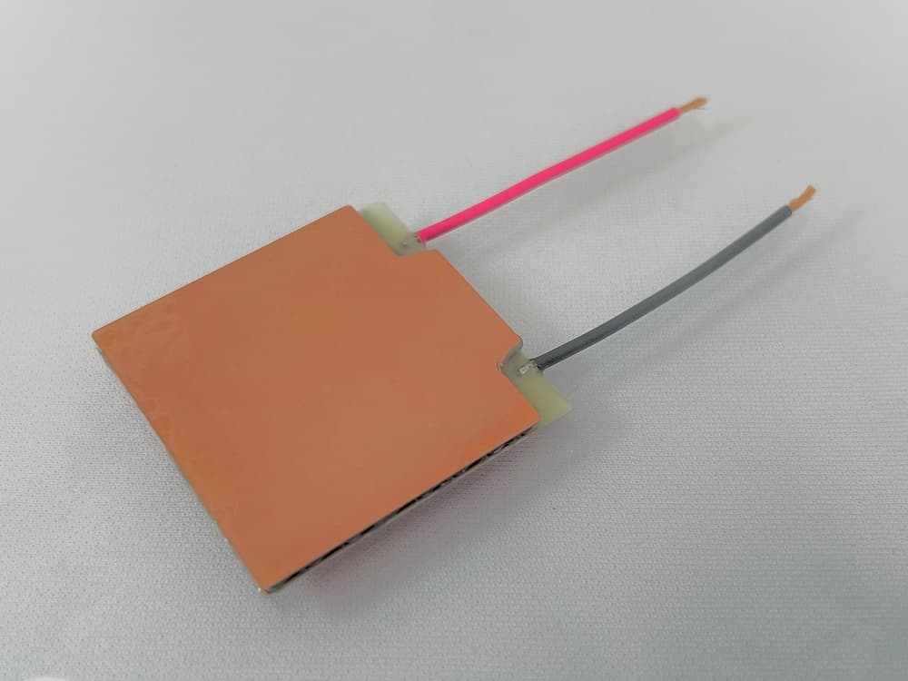 京セラ、吸熱特性を向上させたペルチェモジュール新製品を開発 