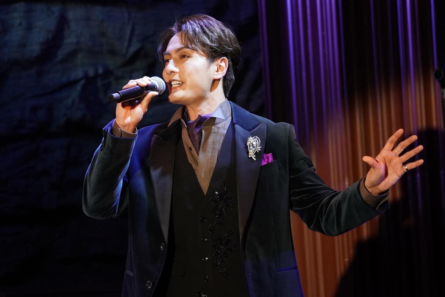 加藤和樹、COTTON CLUB で2025年を締めくくるライブを開催、"GIG" Tour 2026 の日程も決定！