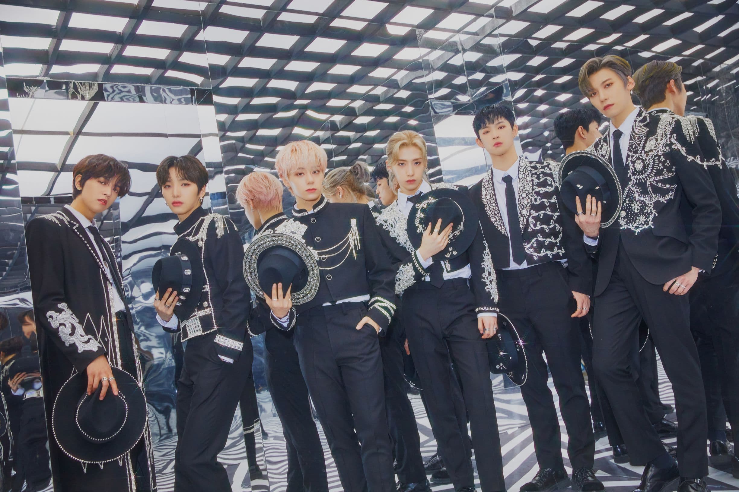 自他ともに認めるステージの天才”ONEUS”（ワンアス）韓国音源チャート1位獲得！韓国 5th Mini Album「BINARY CODE」発売記念 オンラインイベント開催決定！