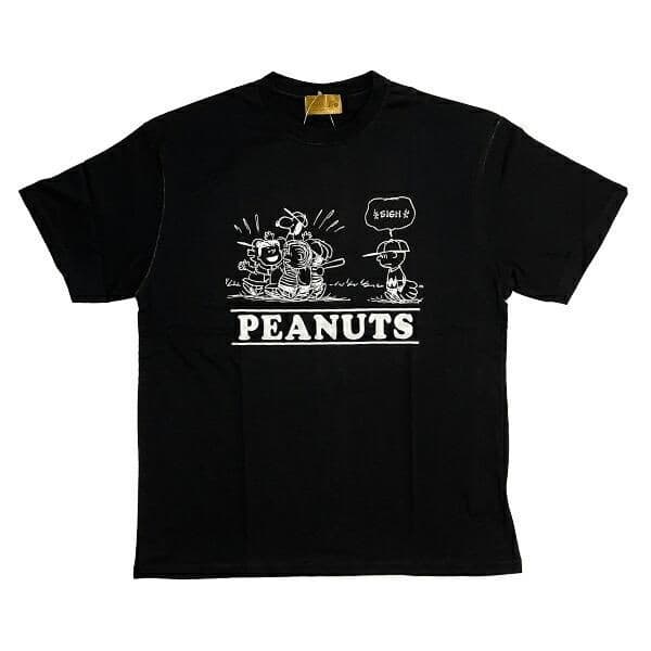 スヌーピーのTシャツはやっぱりシンプルで使いやすい。シンプルでどんなファッションにも合いやすいのでヘビロテ確定かも。