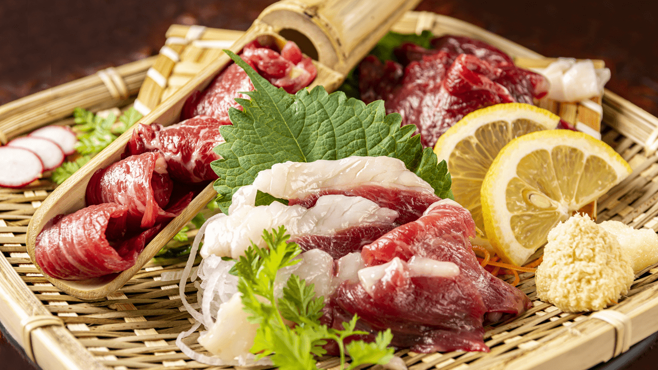 ふるさと納税でもらえる「馬刺し・馬肉」を徹底調査｜コスパ比較つき【2021年10月】