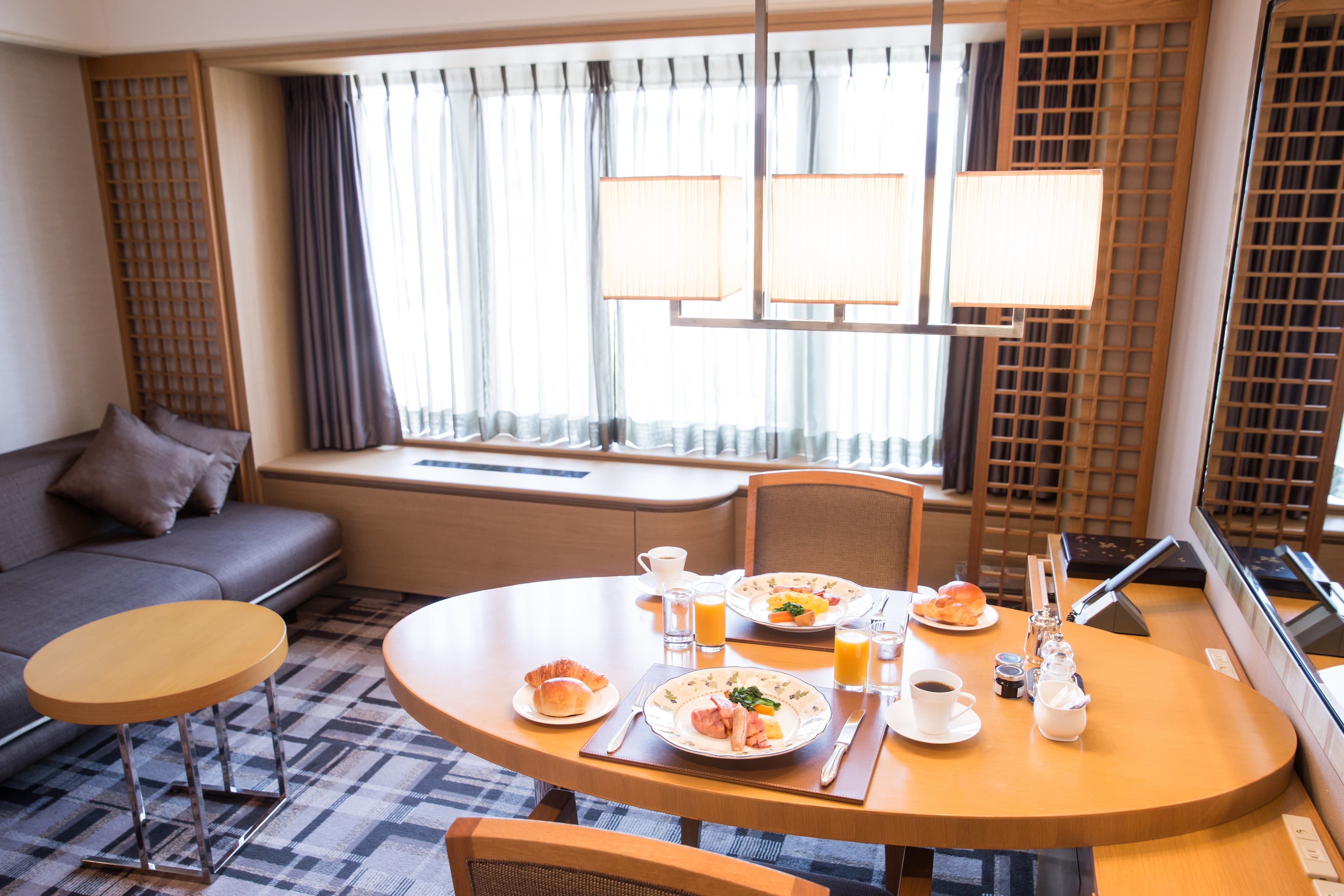 京都ブライトンホテルがお部屋から一歩も出ずに楽しめる おこもりクリスマス宿泊プランを12月1日から24日まで販売