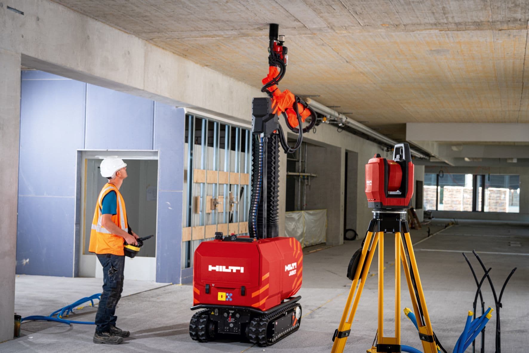 ヒルティ、BIM対応の建設現場用ロボットを発表