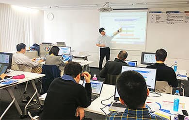ニュートン・コンサルティング、明治大学理工学部 齋藤孝道教授の サイバーレンジトレーニングシステムによる実践的演習コースを開講