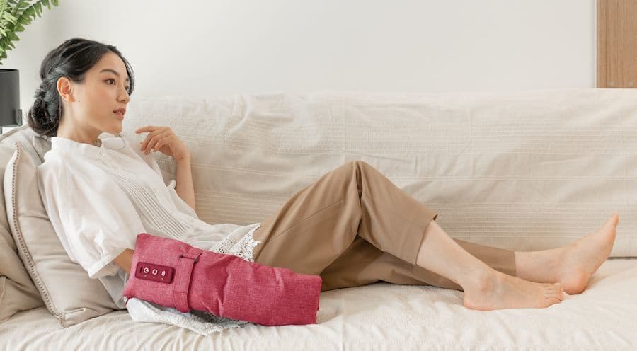 実は疲れていると感じている人が多い「手と腕」に 指先から腕までエアーでぎゅっと圧迫しすっきりリフレッシュする ハンド＆アームケアを2022年3月10日発売