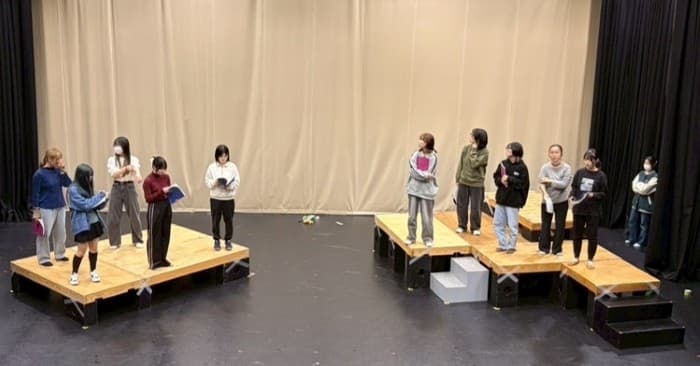 近畿大学創立100周年に入学した舞台芸術専攻1年生による 100年をつなぐ東大阪発オリジナルミュージカルを公演