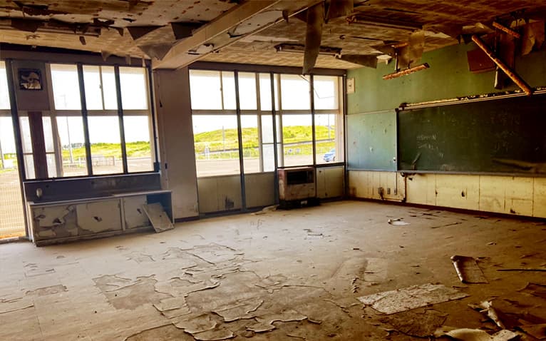 【ワーケーションモニターツアー参加者募集】震災遺構「荒浜小学校」見学ツアーとSDGs企業研修ワーケーション
