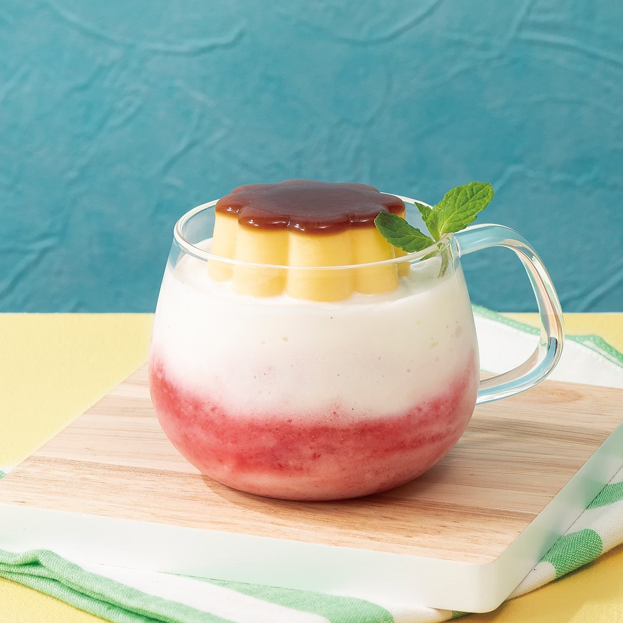 みんなの大好きがひんやりグラニータに変身！ 「ラズベリーレアチーズグラニータwithプリン」を 6月19日(金)に発売