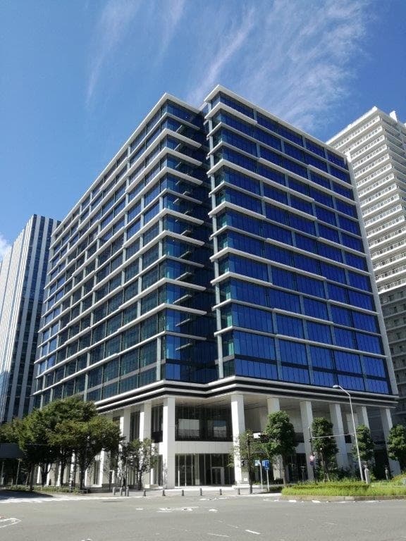 横浜みなとみらい２１地区に新研究所を設立