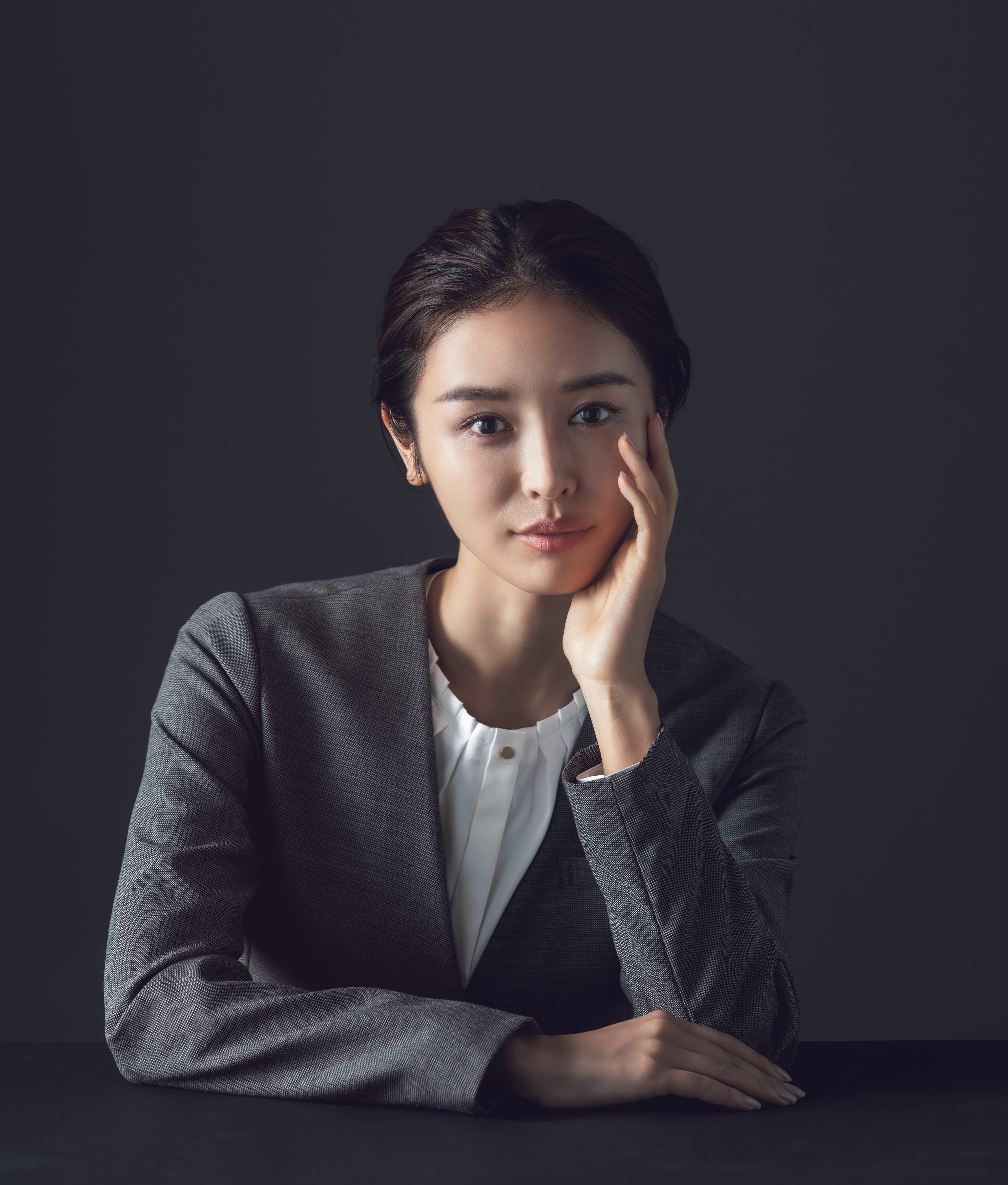 2020-2021 AW 新作！　加治ひとみさんが着る『SASTINA MAT WORSTED』