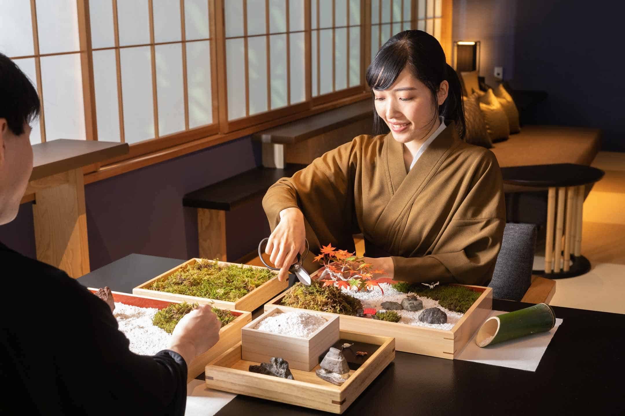 【星のや東京】都心で秋を堪能する「東京・秋麗(しゅうれい)滞在」開催～「お月見人力車」や「紅葉箱庭作り」でより深く秋を満喫～｜期間：2022年9月1日～11月30日