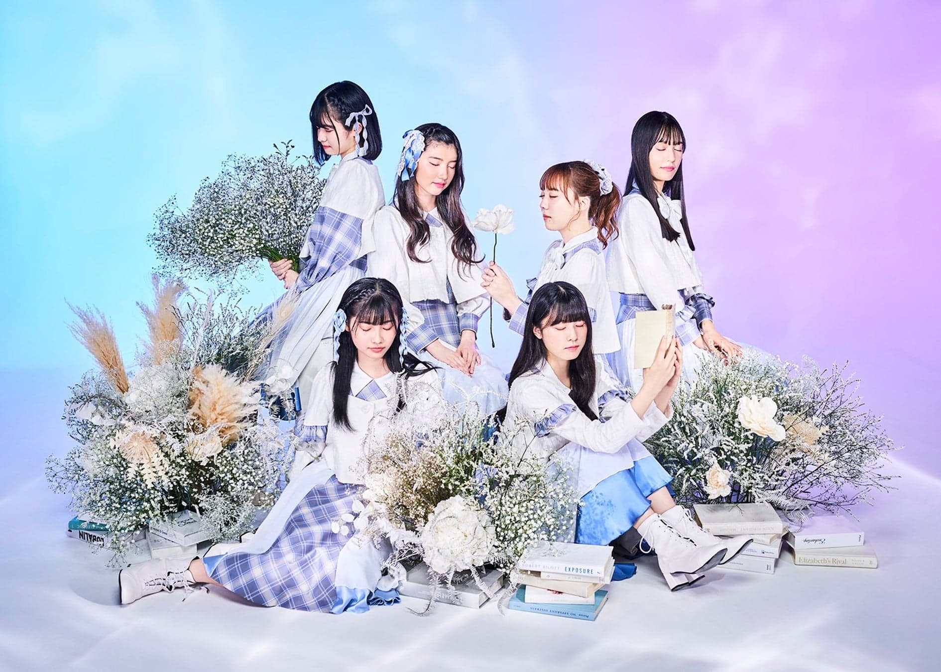 ukka (ウッカ) スペイシーで煌びやかなMV「ラブパレード」を公開！