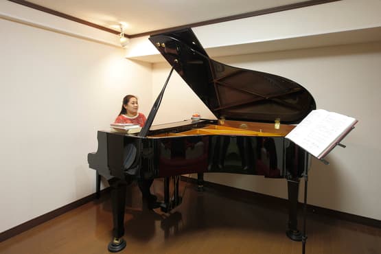 Cantante Lirica 株式会社