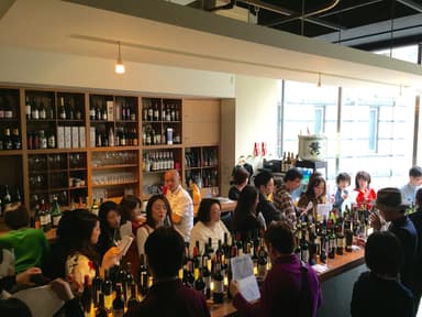 以前の試飲会の様子