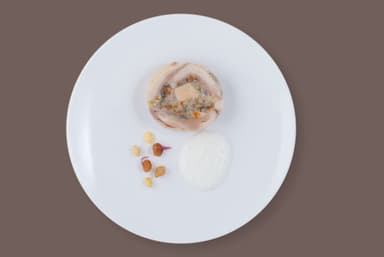 ビジネスクラス　ポトフ風の鶏肉巻き