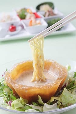 「香虎冷麺」