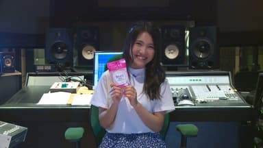 人気シンガーソングライター 井上苑子さん