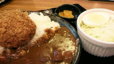 メンチカツカレー