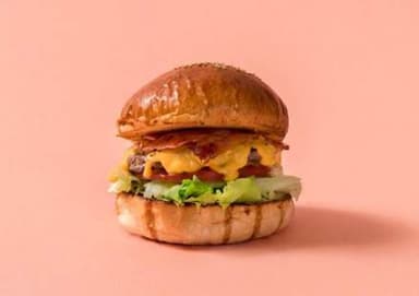 1番人気の「ベーコンチーズバーガー」