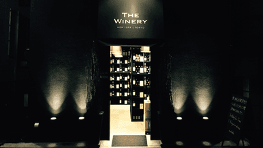 The Winery Tokyo 外観(夜)