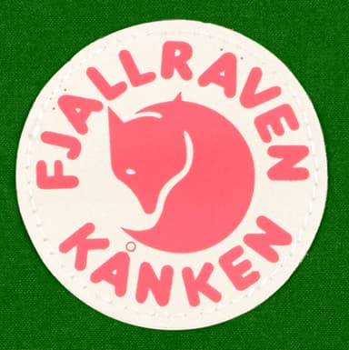 「Kanken」ロゴ