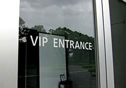 G-VIPルーム専用入口